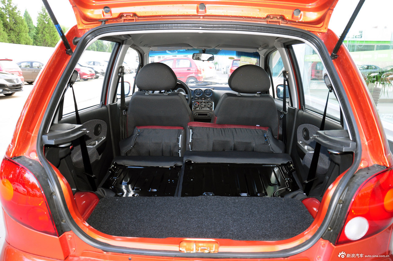 2012款宝骏乐驰实拍_乐驰空间图片19311072_汽车图库_新浪汽车_新浪网
