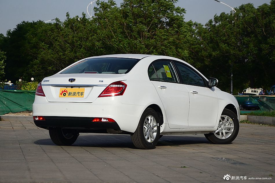 2016款吉利帝豪1.5L手动三厢豪华型