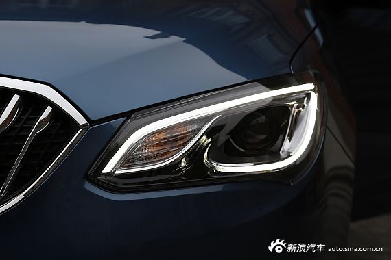 2015款全新英朗18T双离合精英型