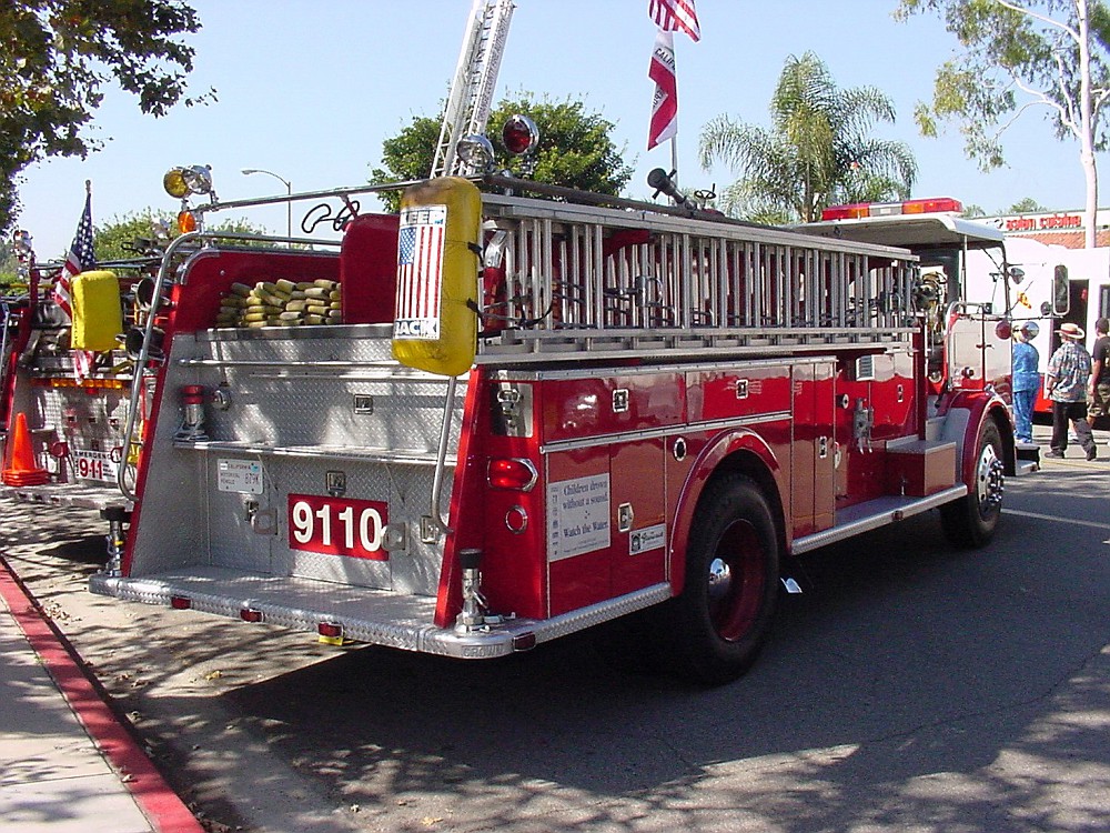 国外各色消防车盘点