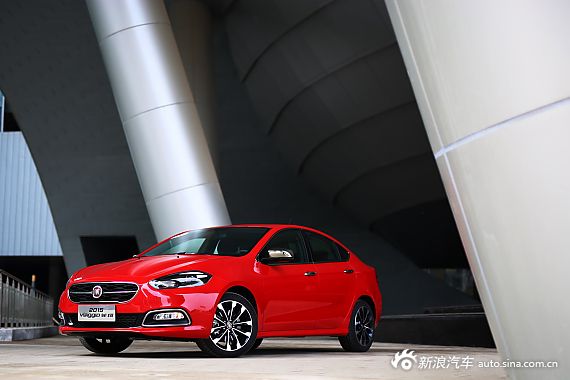 2015款菲翔跃享版