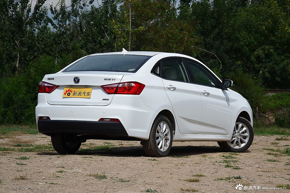 2016款悦翔V7 1.6L自动乐享型V