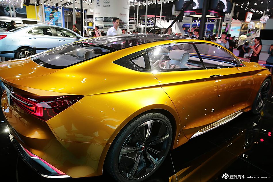 2015广州车展实拍荣威Vision-R概念车