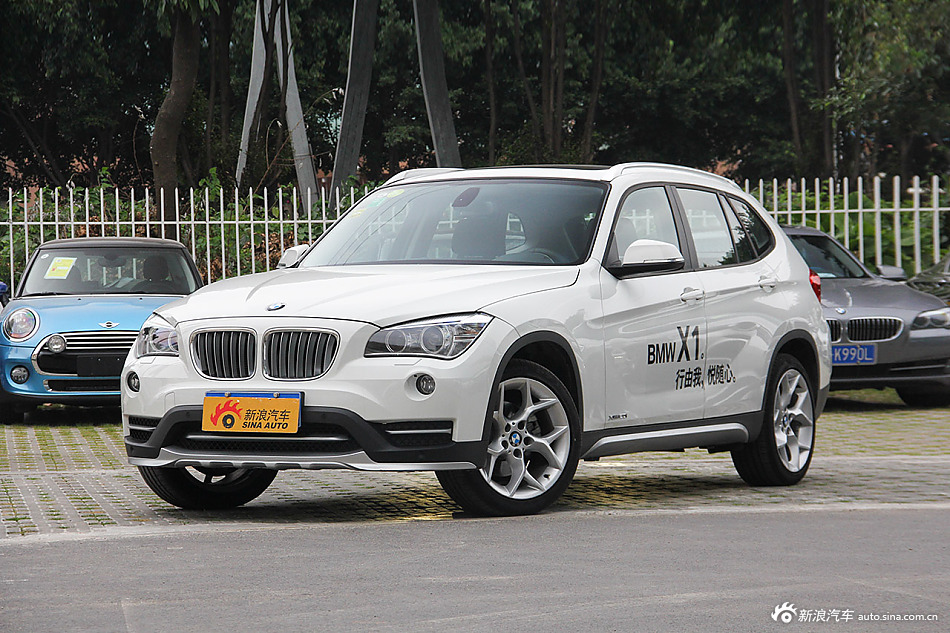 2015款宝马X1 2.0T自动xDrive20i 时尚晋级版