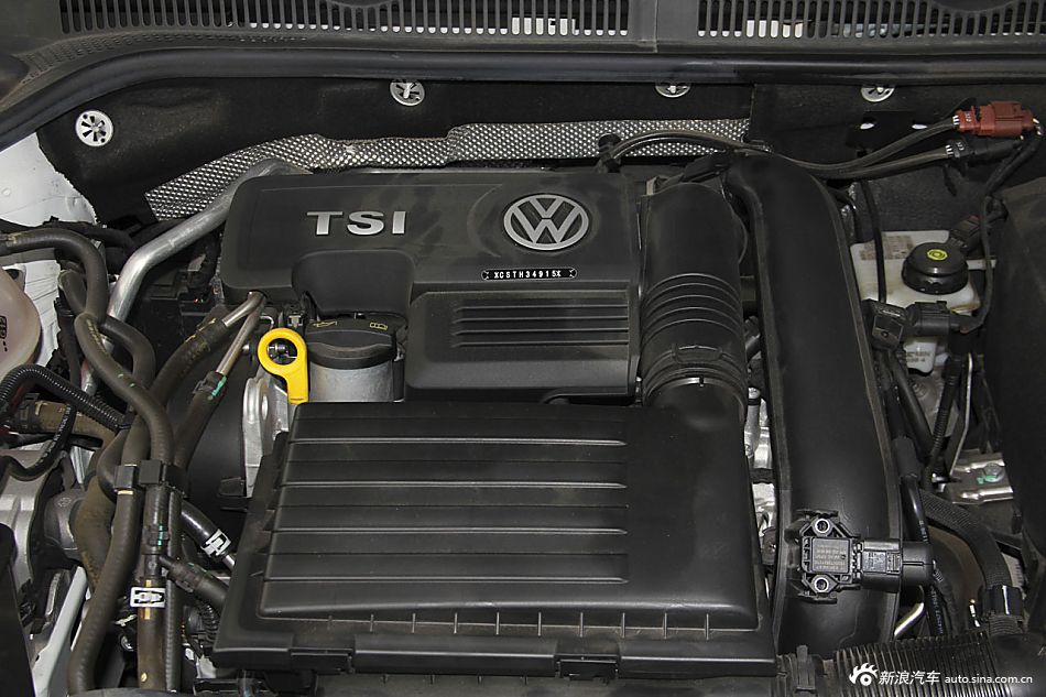 2015款速腾1.4T自动豪华型230