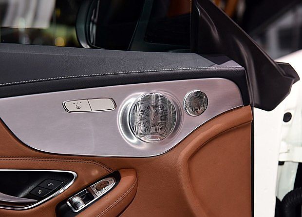 奔驰新C级Coupe今晚将上市