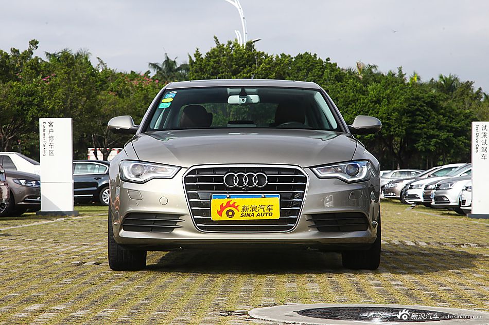 2014款奥迪A6L 2.0T自动TFSI舒适型