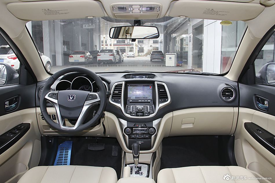 2015款逸动1.6L自动豪华型