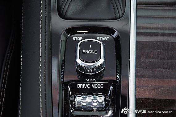 2015款沃尔沃XC90 2.0T T6智雅版