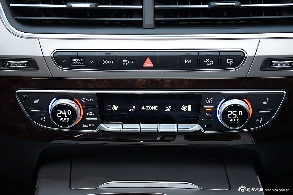 2016款奥迪Q7 3.0T自动45TFSI S-Line运动型