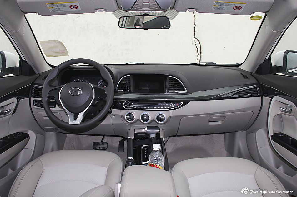 2015款传祺GA6 1.8T自动舒适版