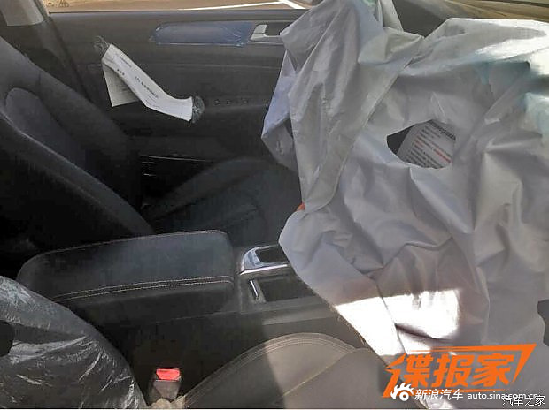 现代索纳塔九插电式混动版国内谍照曝光