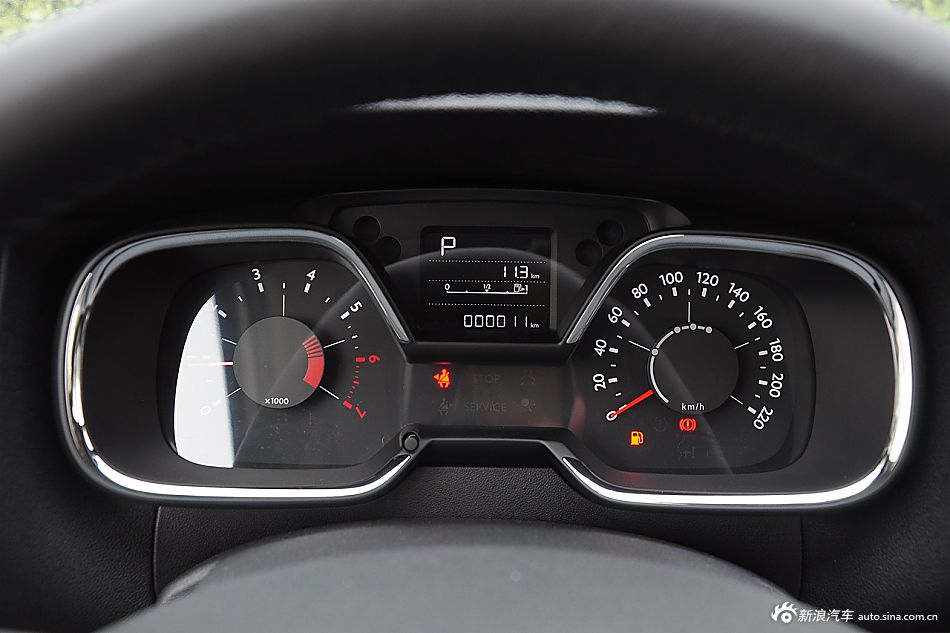 2016款雪铁龙C4世嘉1.2T旗舰型