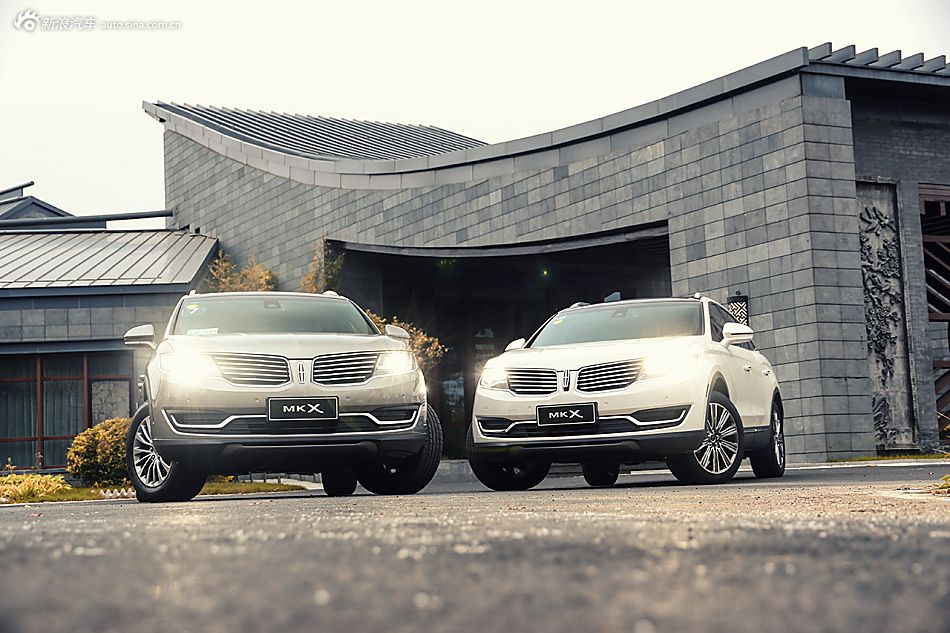 新浪汽车试驾林肯MKX