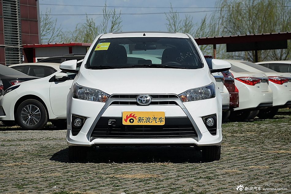 2016款YARiS L致炫1.5L自动劲速天窗版