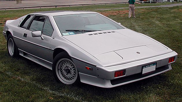 路特斯esprit从1976年一直生产至2004年.