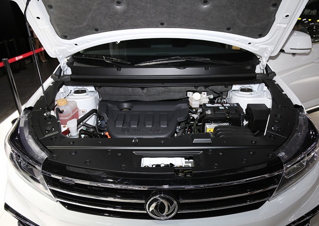 全新景逸X5离地间隙达200mm