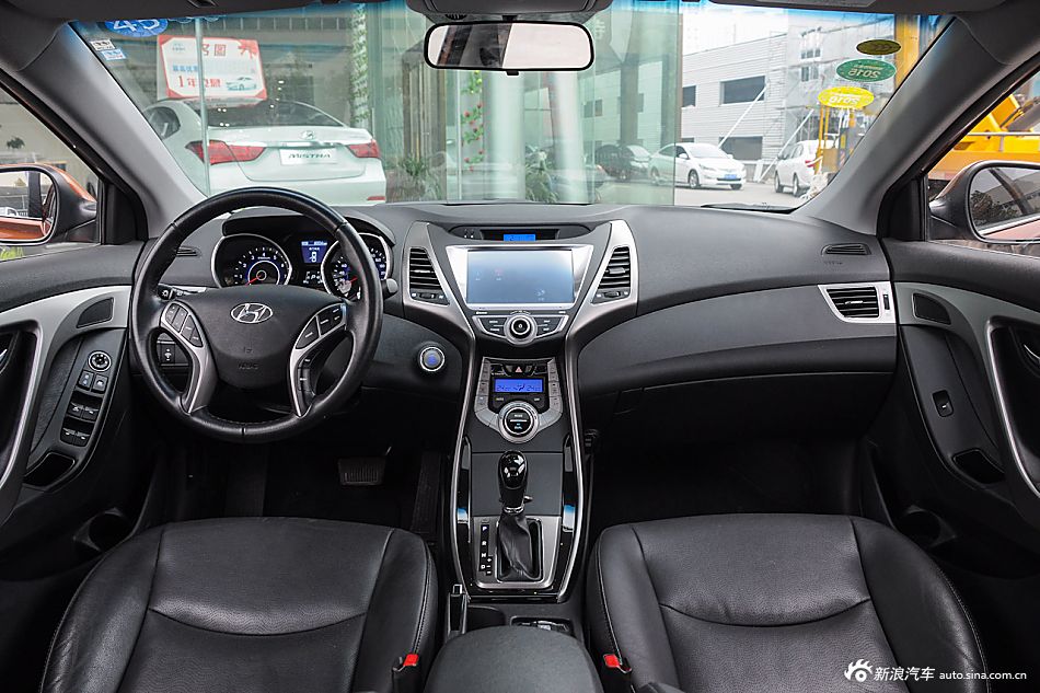 2015款朗动1.6L自动时尚型