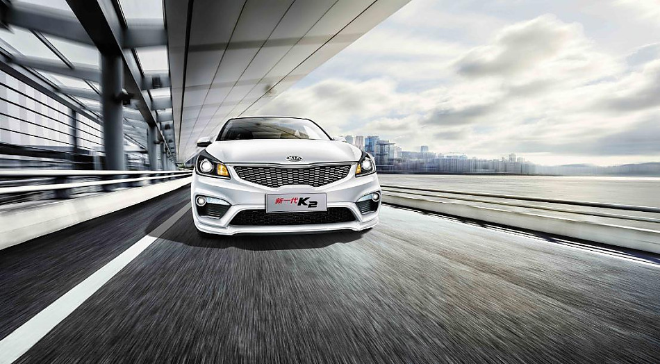 起亚全新k2上市 售价7.29-10.39万元