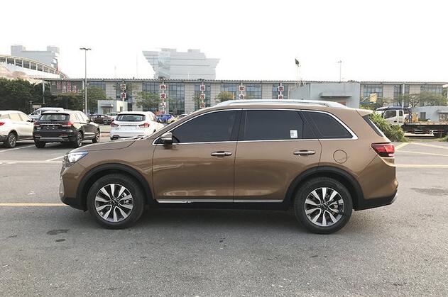 2016广州车展探馆：东风悦达起亚KX7