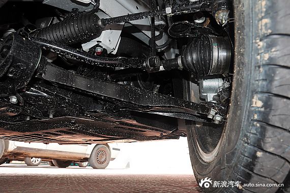 2015款哈弗H6 Coupe 2.0T手动两驱精英型