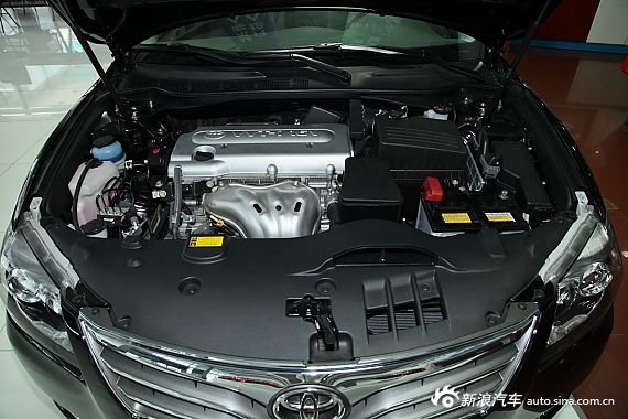 2013款凯美瑞200G 2.0L自动经典豪华版