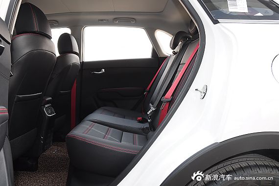 2015款傲跑1.6T自动两驱PRM