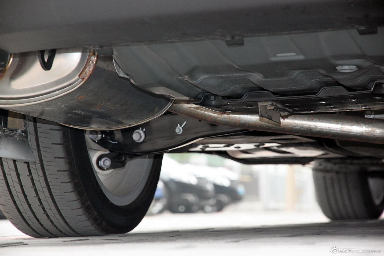 2013款红旗h7_红旗h7底盘图片30921811_汽车图库_新浪汽车_新浪网