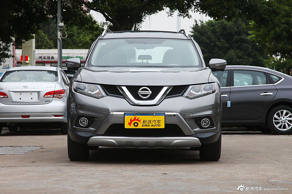 2014款奇骏2.5L自动XV NAVI四驱至尊版