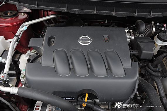 2015款东风风度MX6 2.0L CVT两驱梦想版