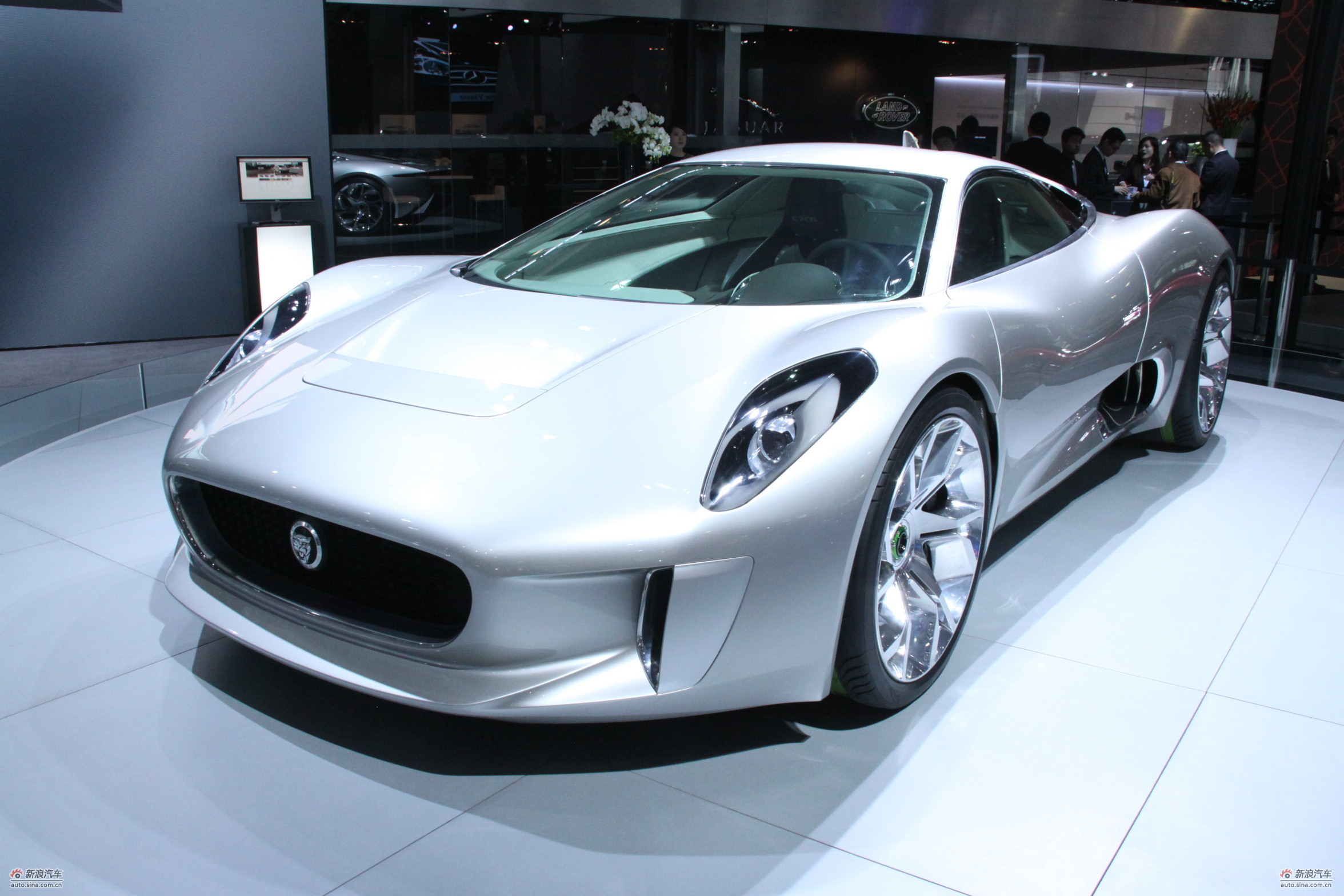 捷豹c-x75电动概念车_图片5371993_汽车图库_新浪汽车_新浪网