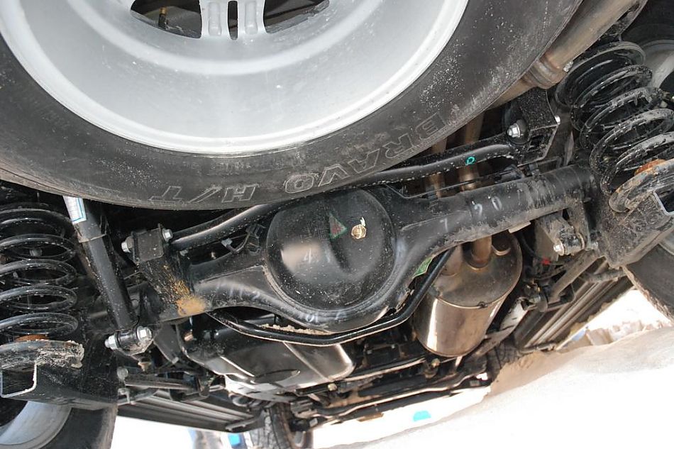 达喀尔拉力赛威麟x5喷装车实拍