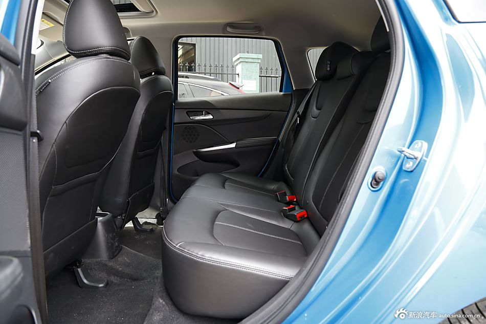 2016款乐风RV 1.5L自动趣行版