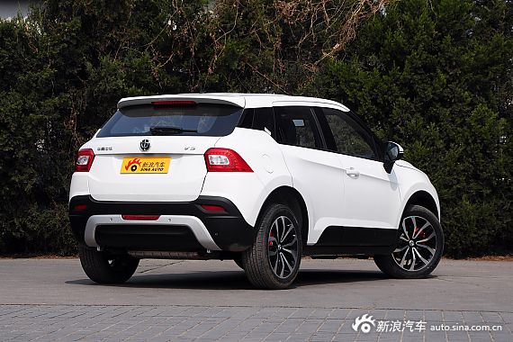 2015款中华V3 1.5L手动基本型