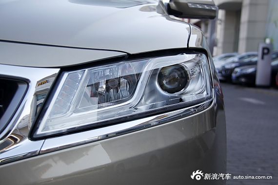 新浪汽车实拍吉利博瑞