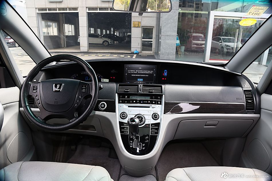 2013款大7 MPV 2.0T自动行政型