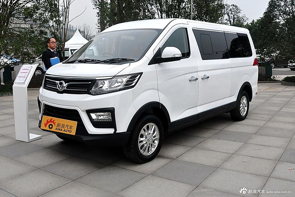 2016款北汽幻速H6