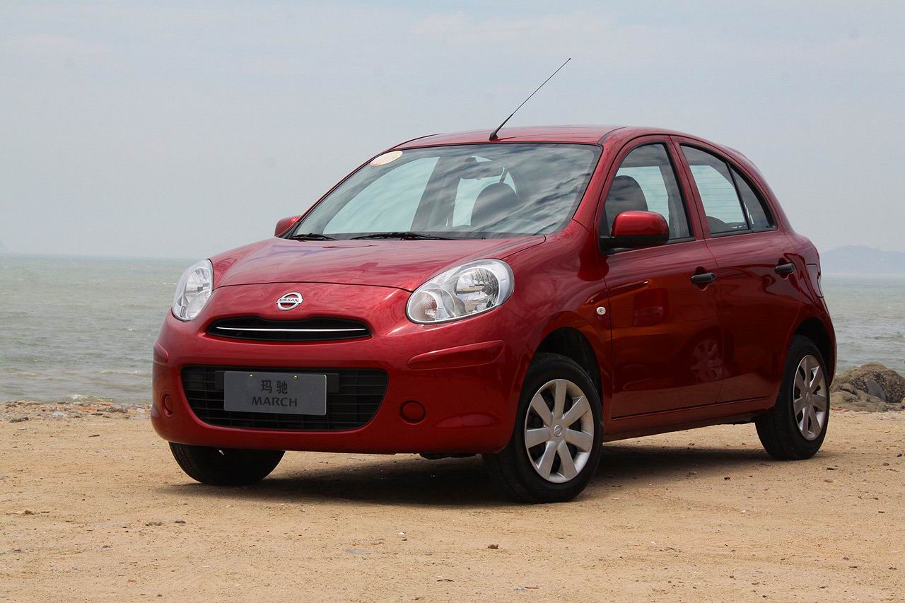 东风日产玛驰高清实拍