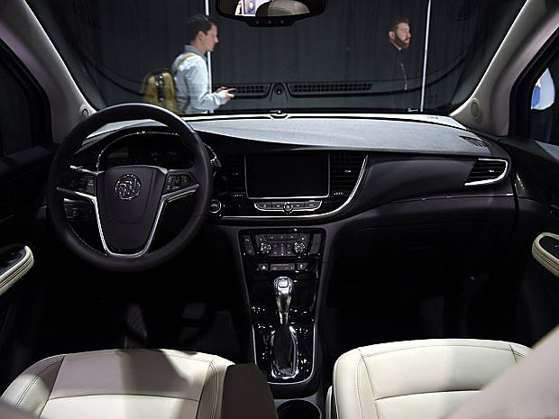 上汽通用别克新款昂科拉