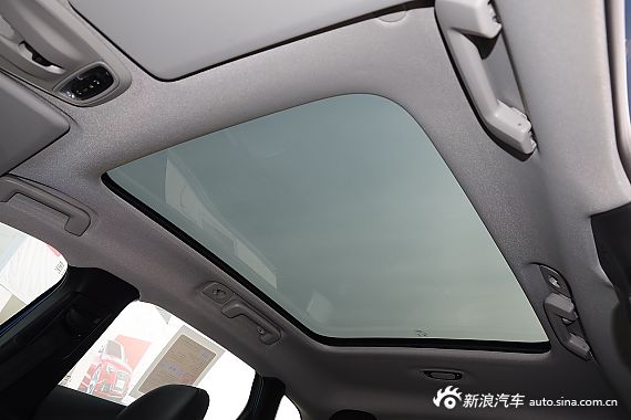 2015款沃尔沃V40 Cross Country 2.0T T5智雅版