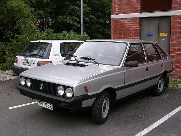 的汽车品牌,polonez这个名字,正是演变自波兰的著名舞蹈:polonaise,一