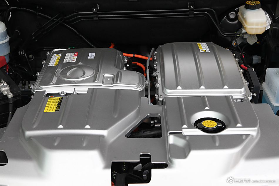 2014款腾势 尊贵版