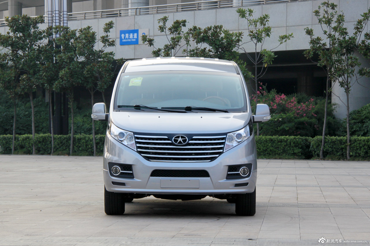 2012款瑞风ii和畅实拍