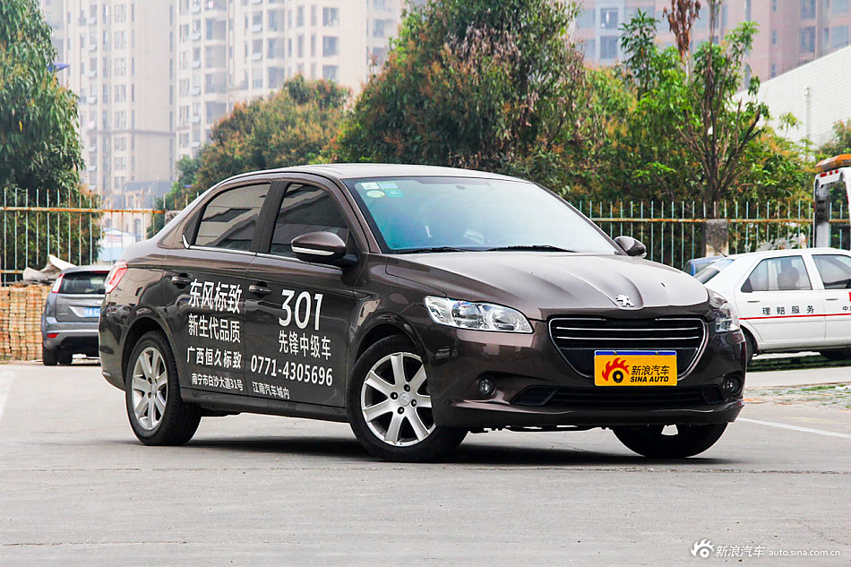 2013款东风标致301 1.6L自动豪华版