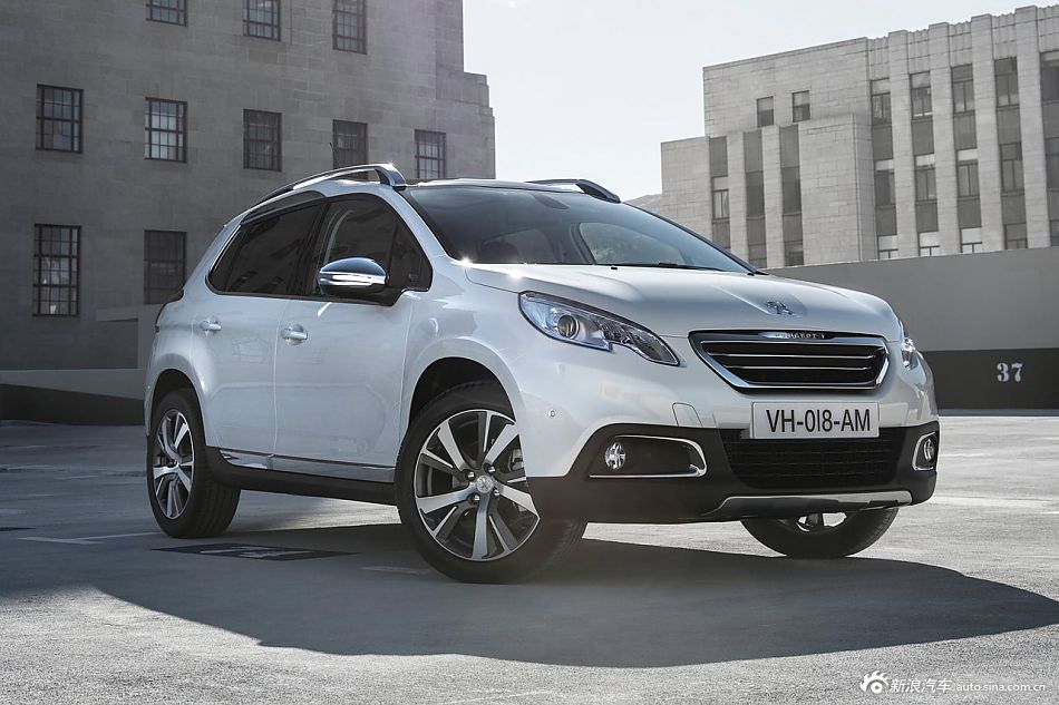 海外实拍标致2008