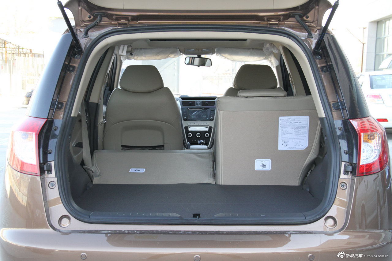 2012款全球鹰gx7到店实拍_gx7空间图片14802345_汽车图库_新浪汽车