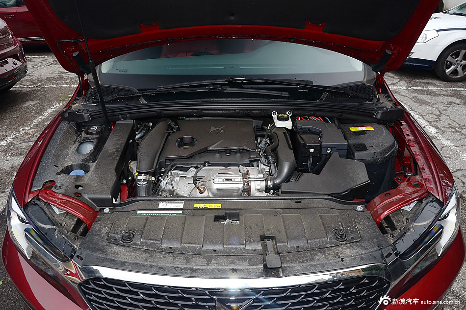2016款DS 4S 1.8T自动尊享版THP200