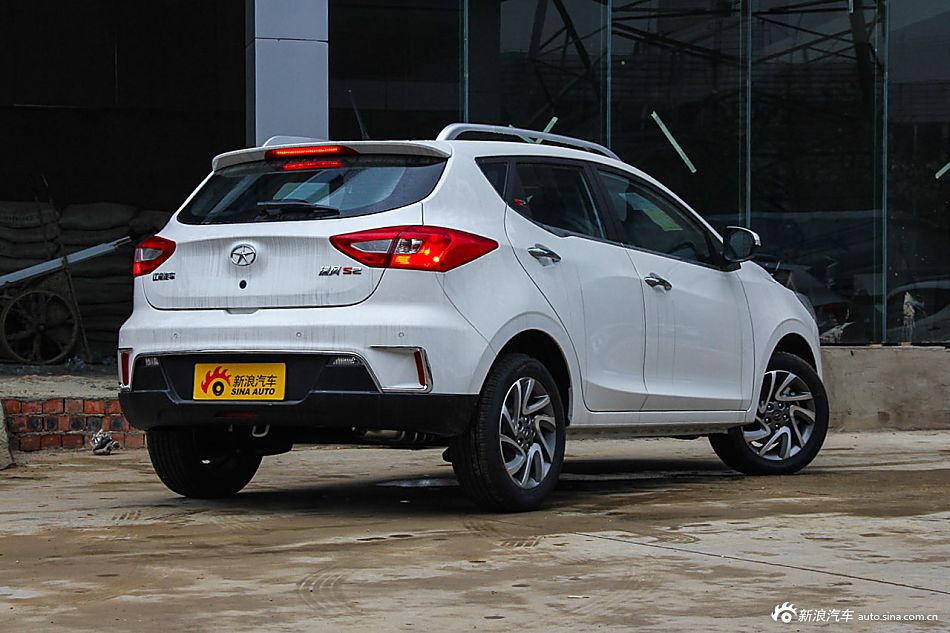 2015款瑞风S2 1.5L手动豪华型