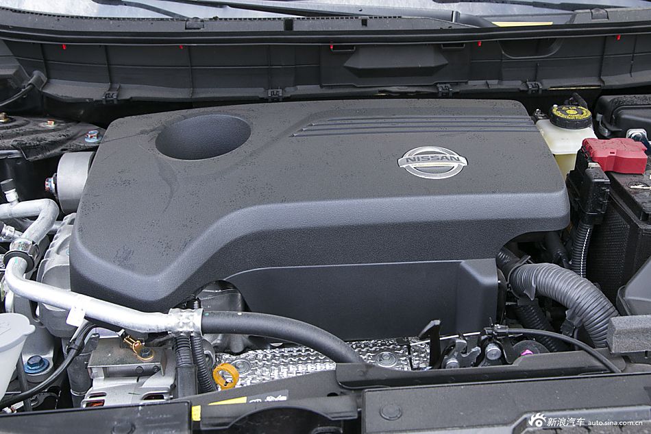 2015款奇骏2.5L XL 自动四驱领先MAX版