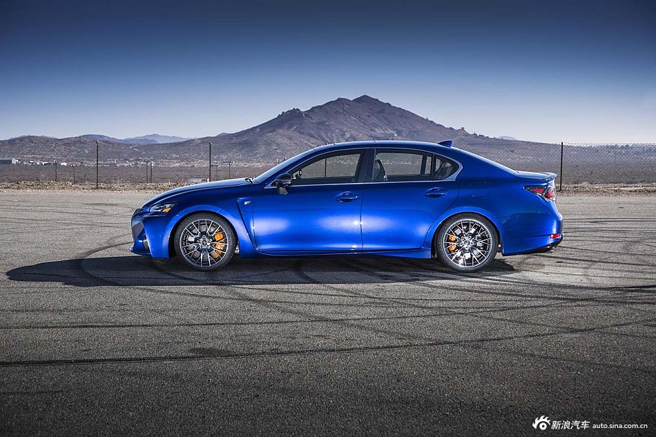 全新雷克萨斯GS F官方图